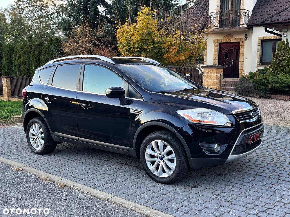 Ford Kuga 2.0 TDCi 2x4 Titanium - 29