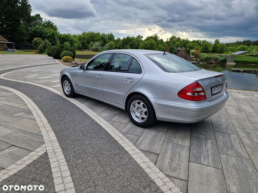Mercedes-Benz Klasa E - 5