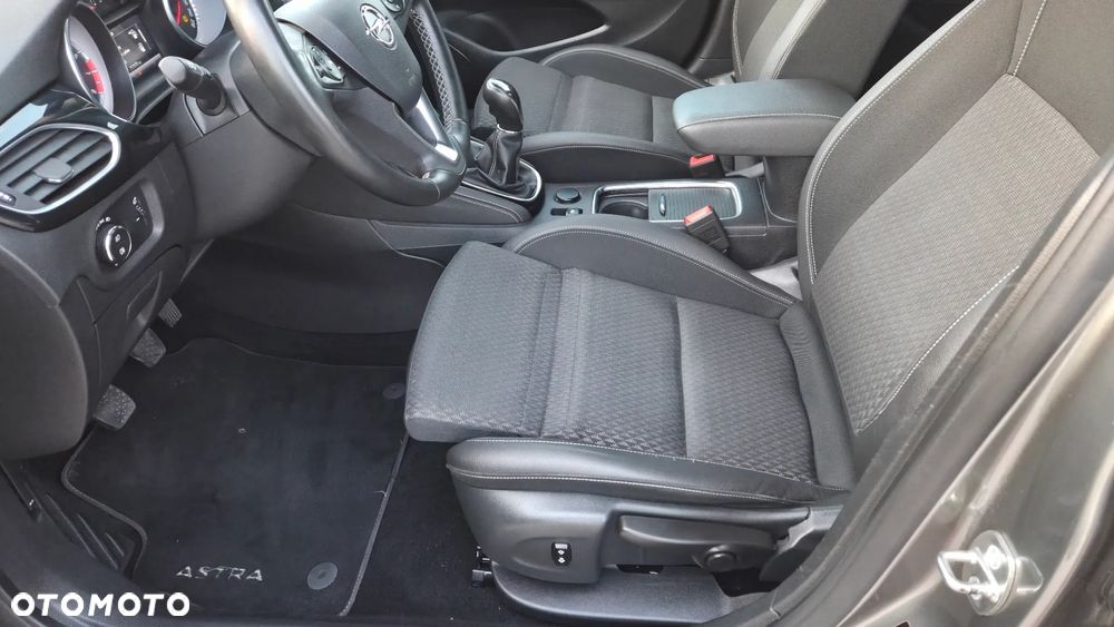 Opel Astra 1.4 Turbo Start/Stop Innovation - 27