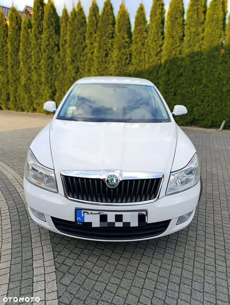Skoda Octavia 1.6 TDI DPF DSG Active - 24
