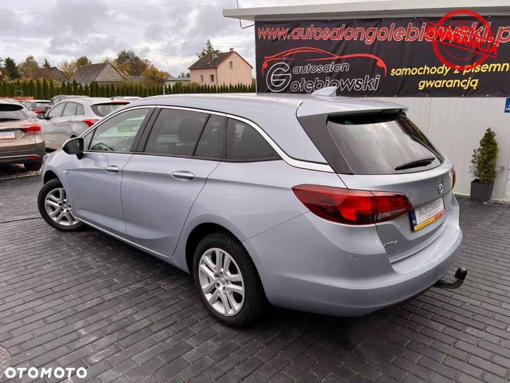 Opel Astra - 8