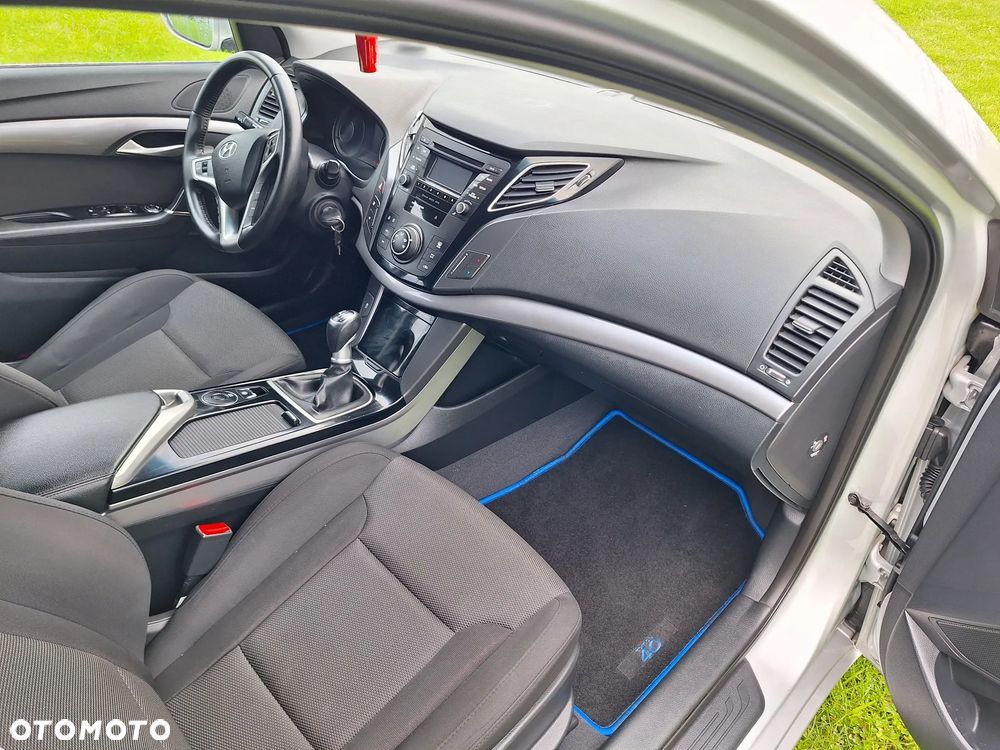 Hyundai i40 1.7 CRDi Comfort + - 33