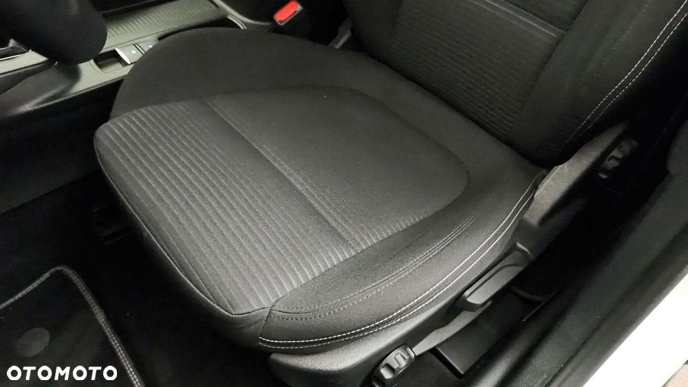 Ford Focus 1.0 EcoBoost mHEV Titanium X - 18