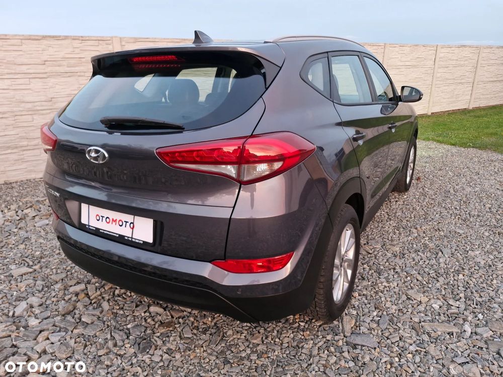 Hyundai Tucson - 16