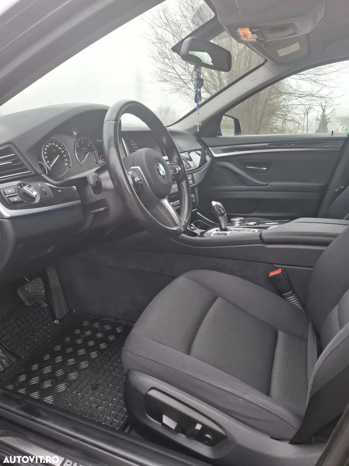 BMW Seria 5 520d Touring Aut. - 9