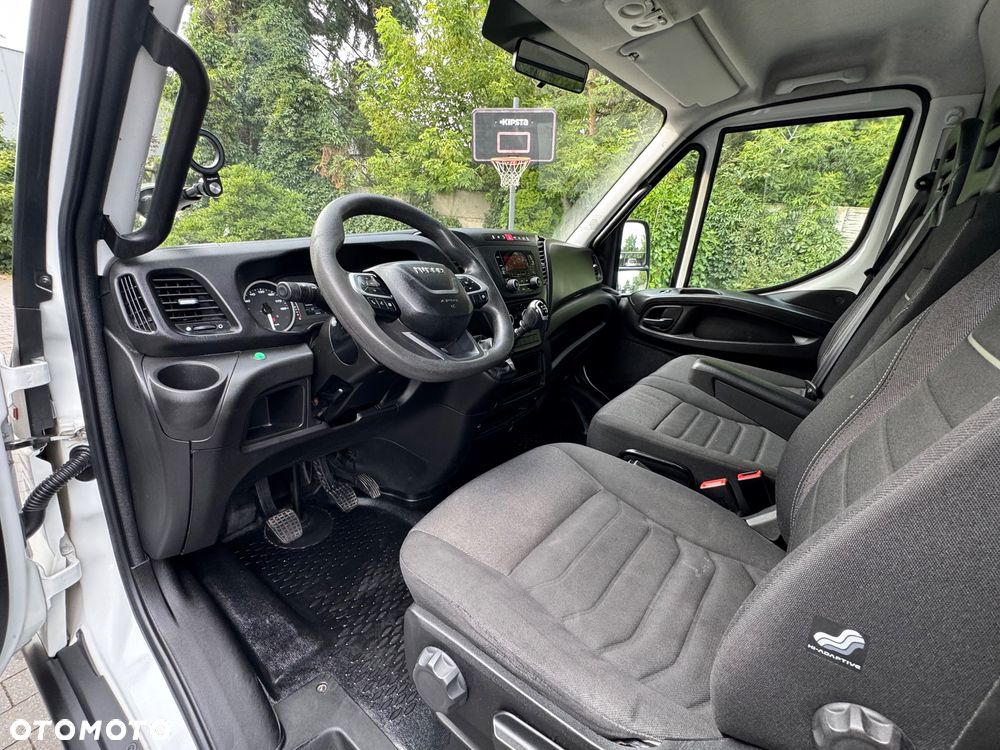 Iveco Daily - 24