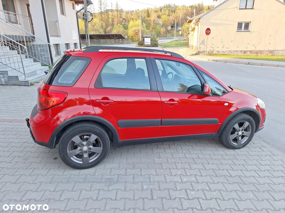 Suzuki SX4 1.6 Premium 4WD - 17
