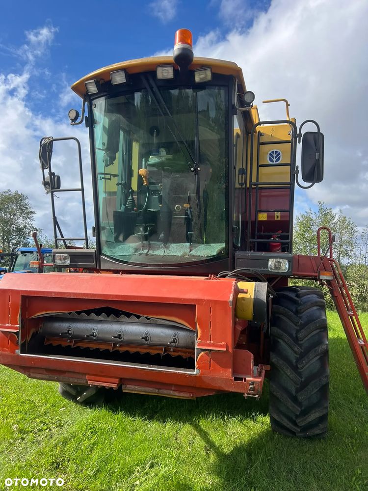 New Holland L520 - 3