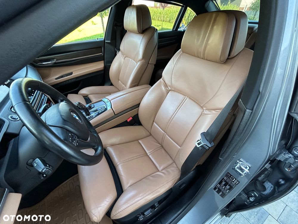 BMW Seria 7 730Ld - 11