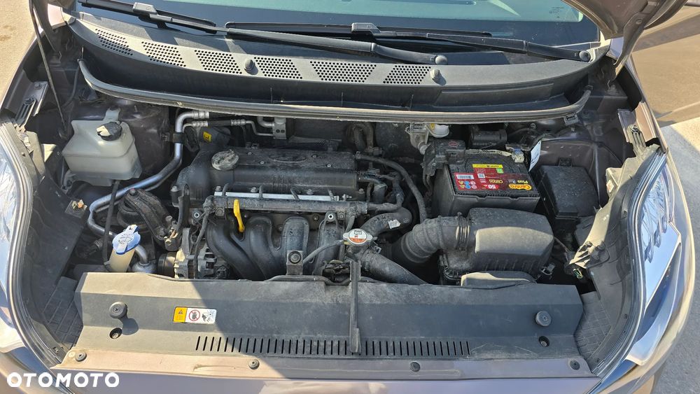 Hyundai ix20 1.4 Classic - 14