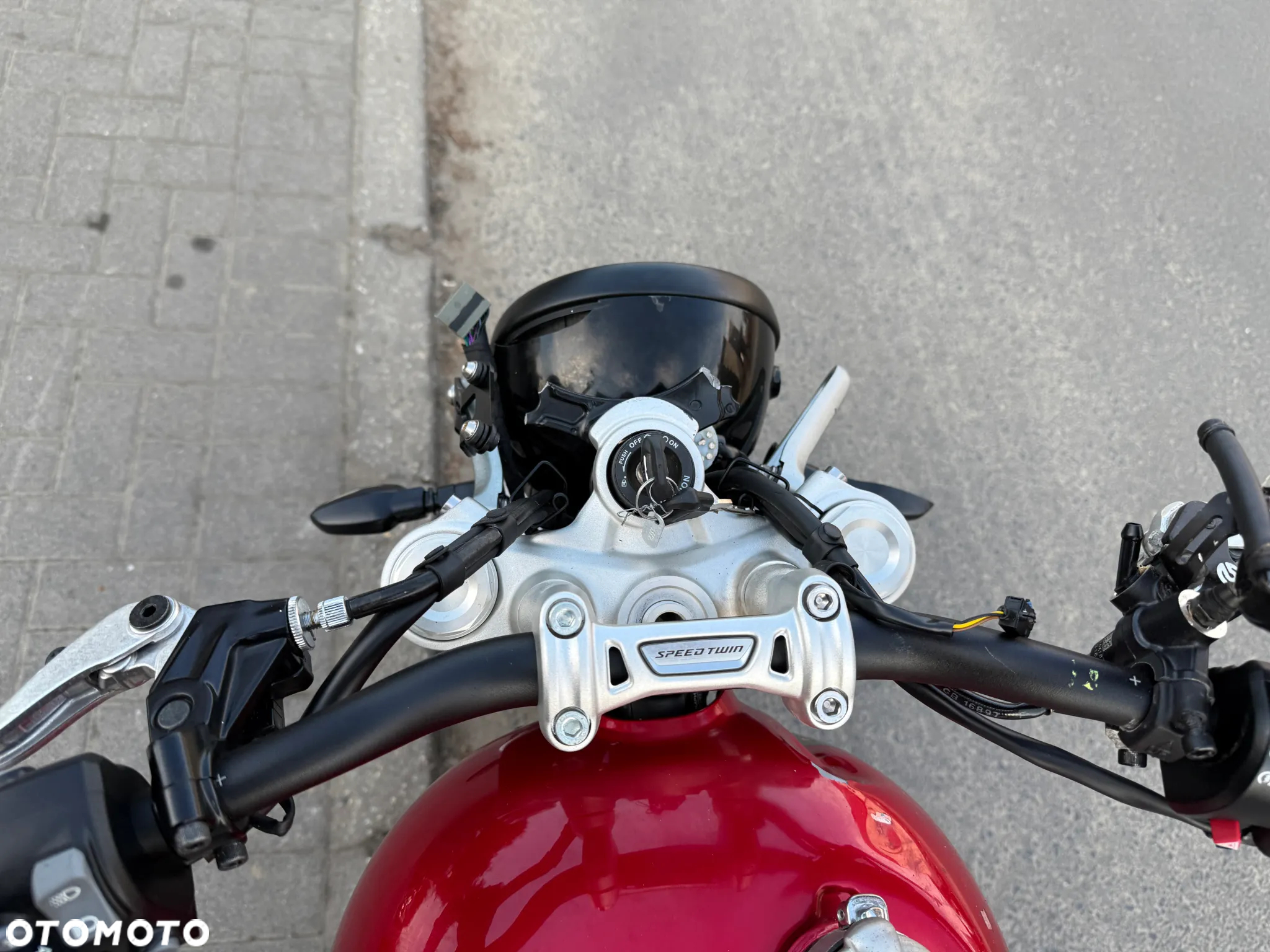 Triumph Speed Twin - 11