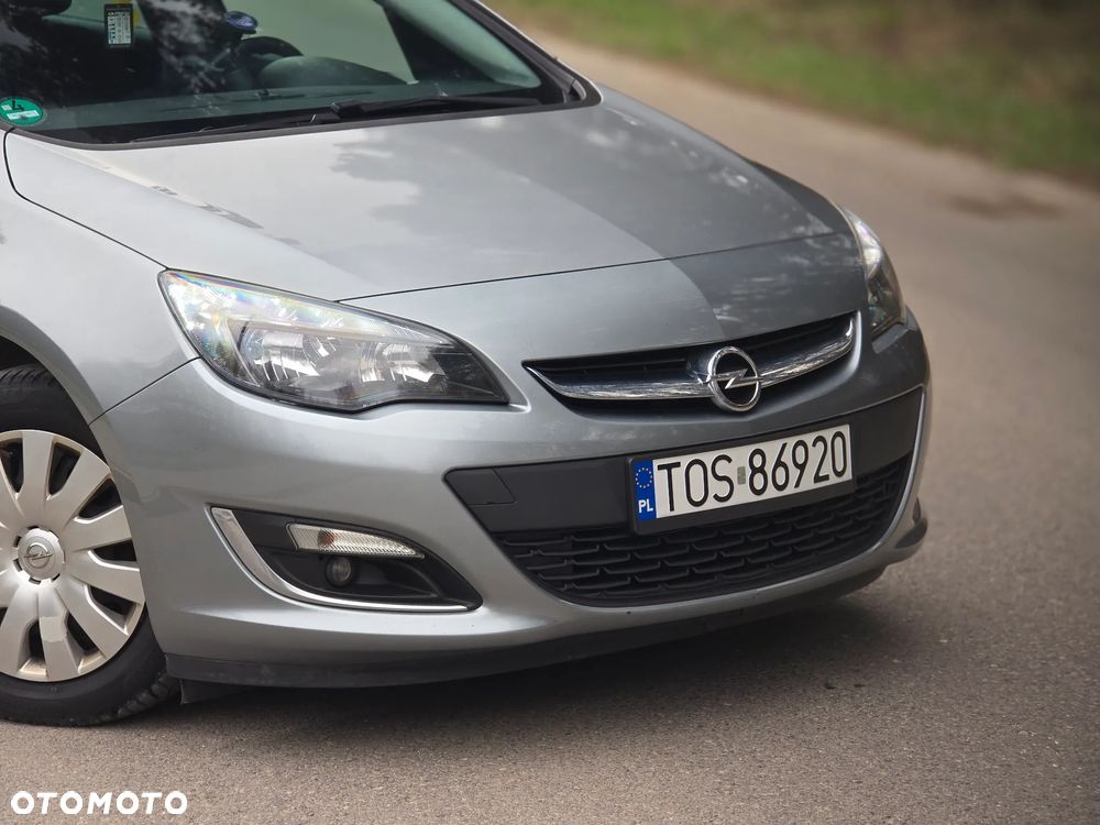 Opel Astra 1.4 Turbo Color Edition - 32