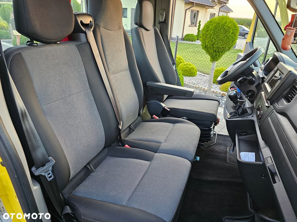 Renault Master - 24