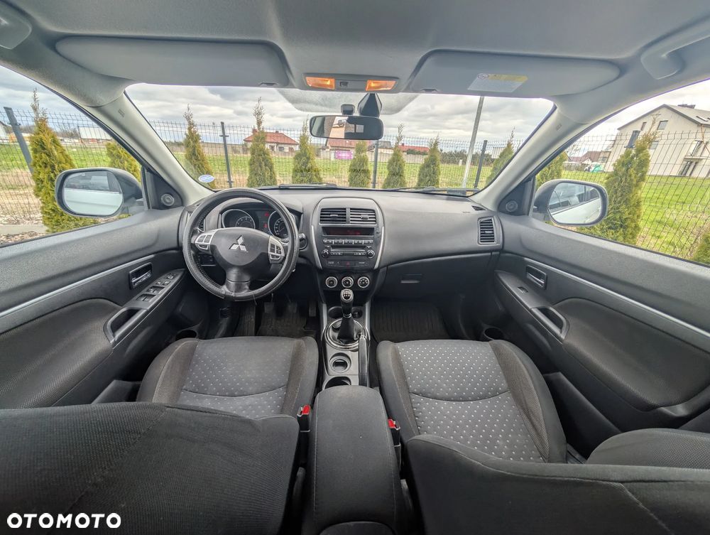 Mitsubishi ASX 1.6 2WD Edition II - 17