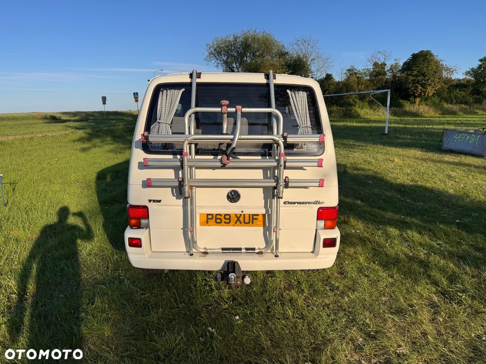 Volkswagen Caravelle Basis / CL - 7