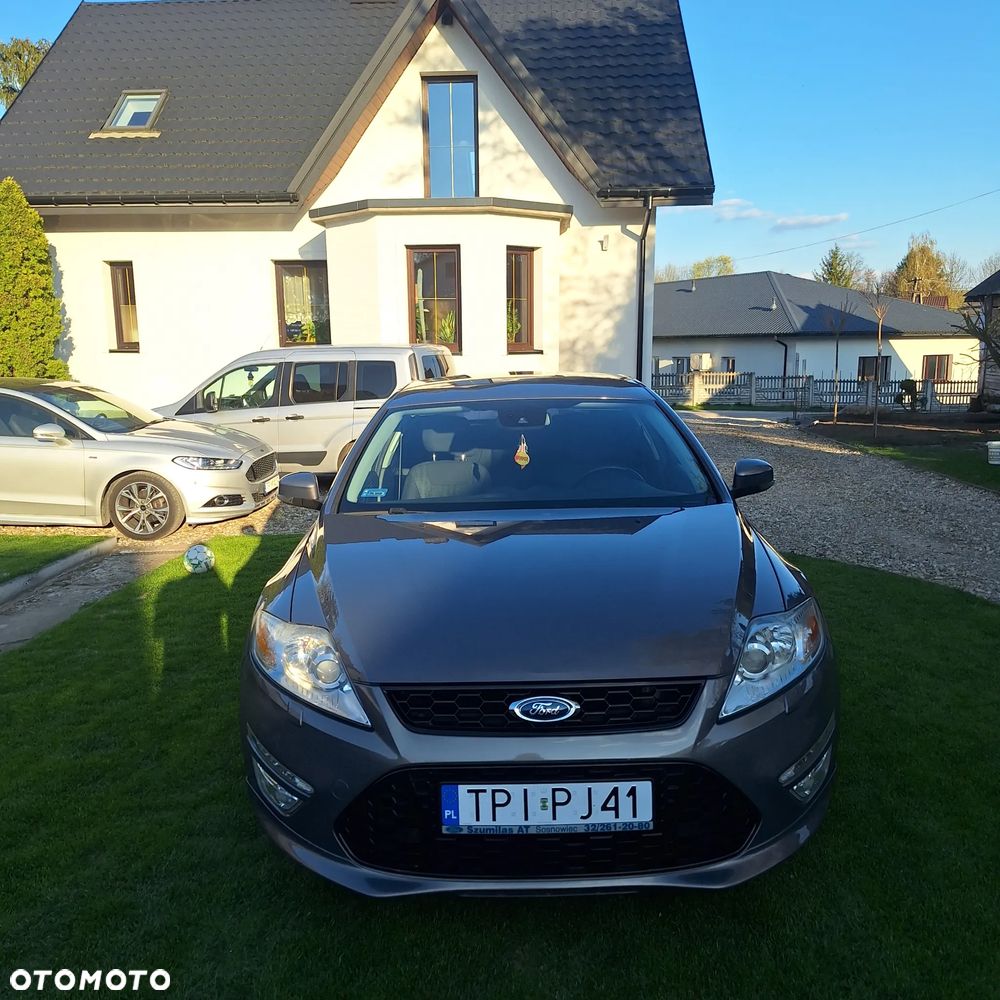 Ford Mondeo 1.6 T Gold X Plus - 2