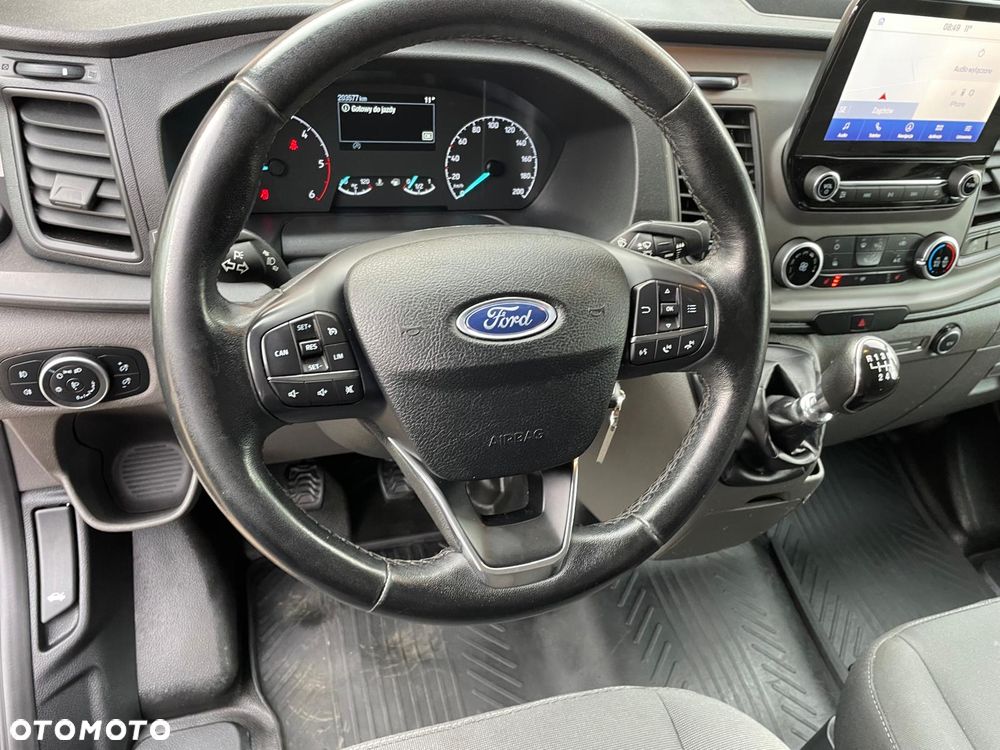 Ford Transit Custom - 10