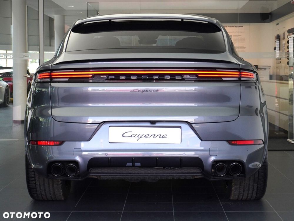 Porsche Cayenne E-Hybrid PHEV Black Edition - 16