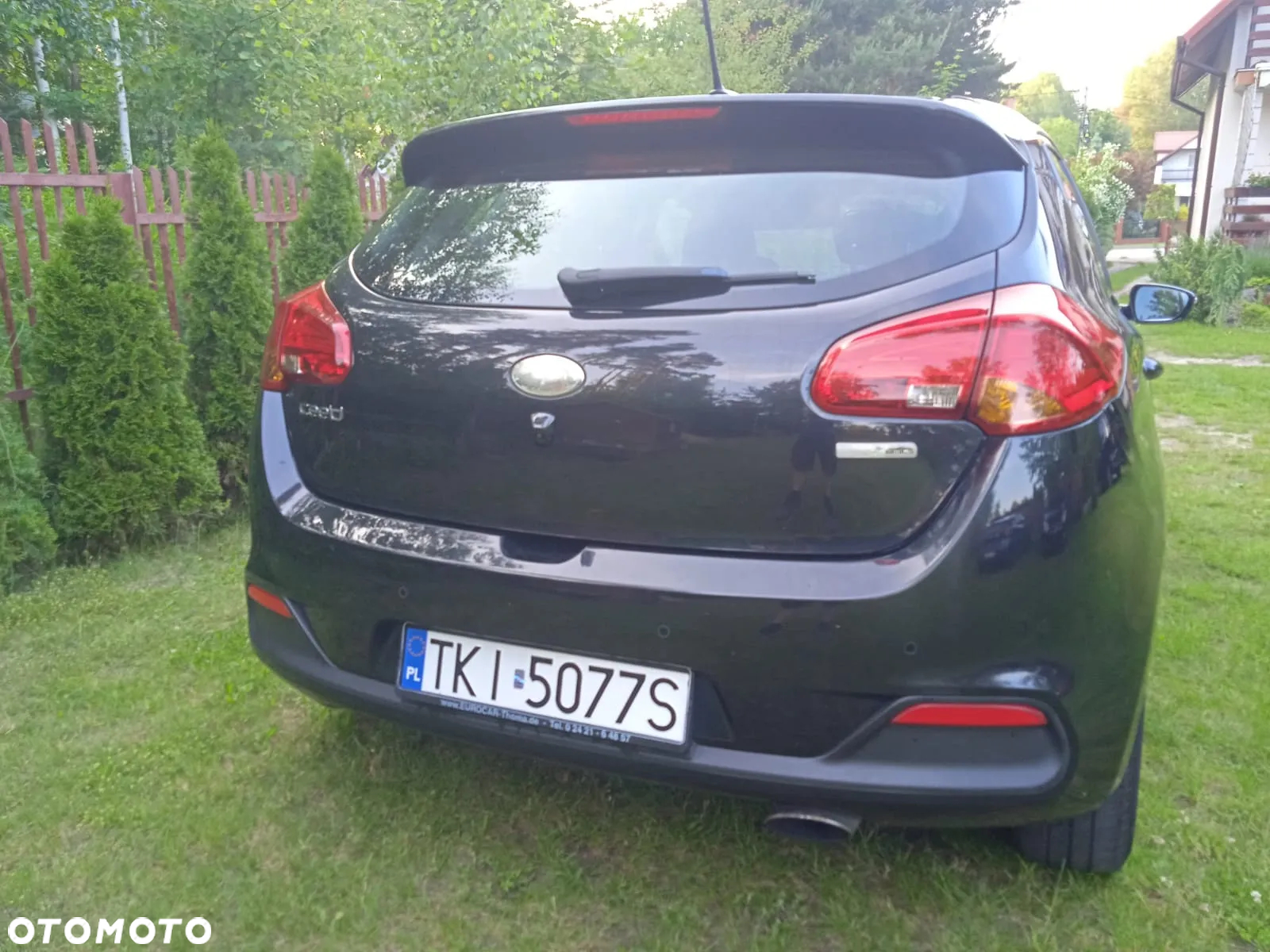 Kia Ceed - 12