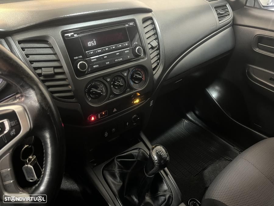 Mitsubishi L200 2.3 DI-D 4WD Cabine Dupla - IVA Dedutível - 14
