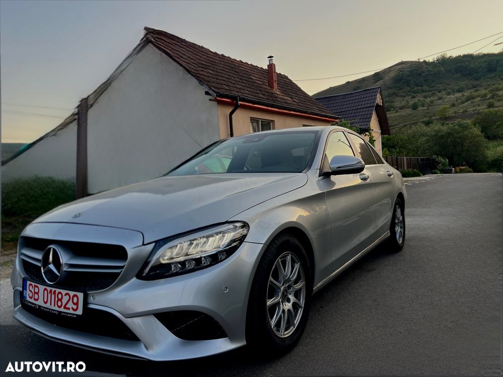 Mercedes-Benz C 220 d 4Matic 9G-TRONIC Avantgarde - 7