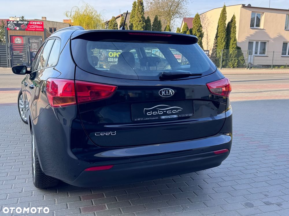 Kia Ceed 1.6 GDI ISG Dream-Team Edition - 20