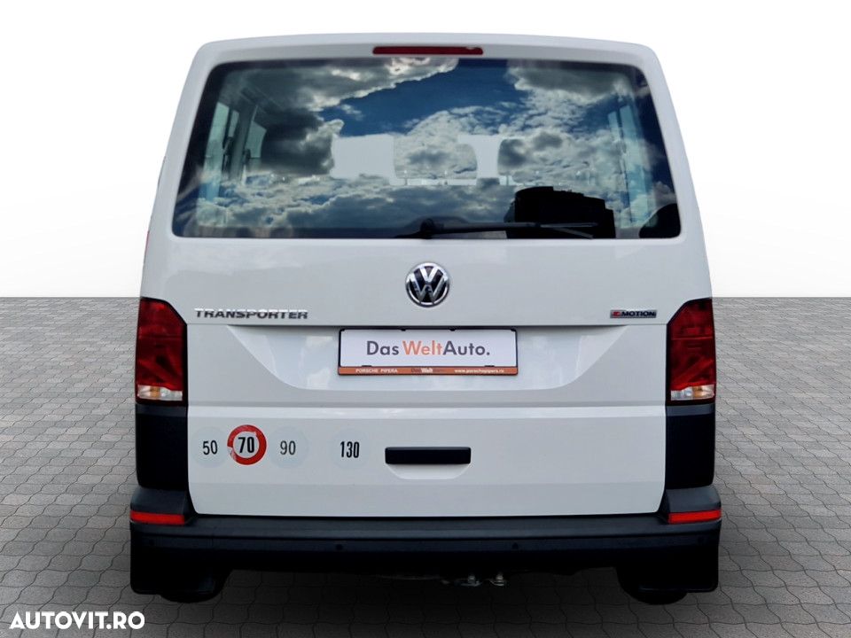 Volkswagen Transporter - 9