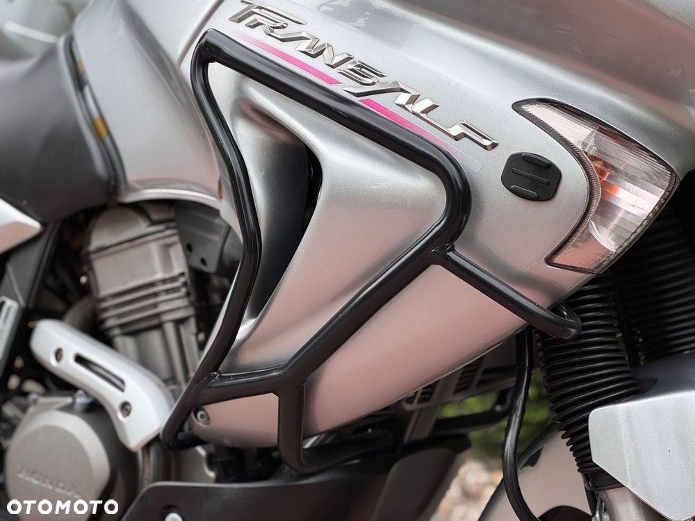 Honda XL - 25