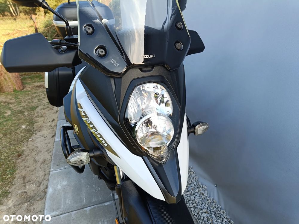 Suzuki V-STROM - 9