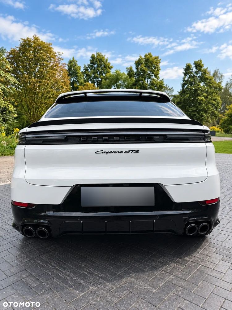 Porsche Cayenne - 16