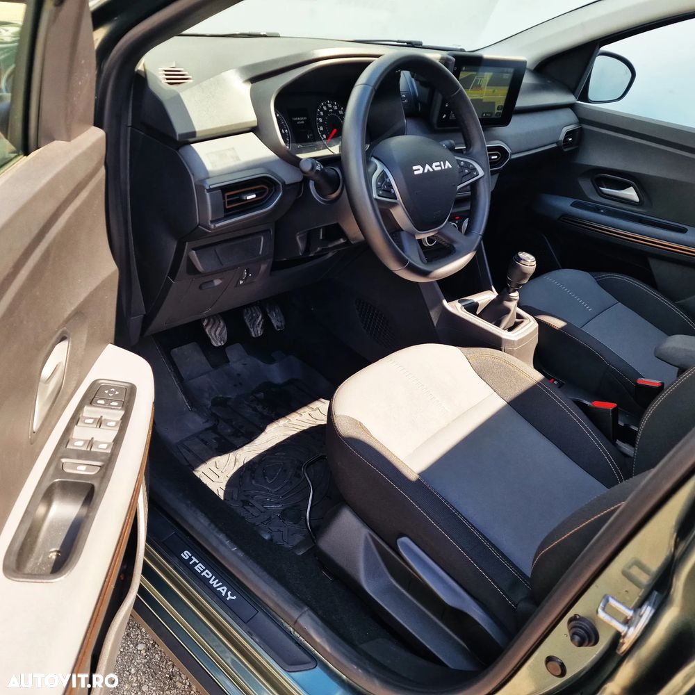 Dacia Sandero Stepway TCe 110 MT6 Extreme+ - 10