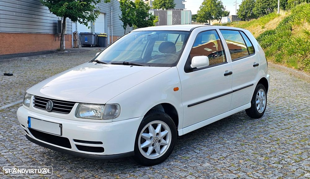 VW Polo - 2