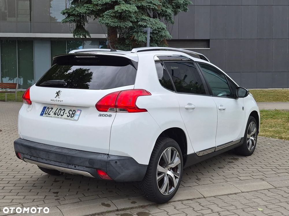 Peugeot 2008 1.2 Pure Tech GPF Crossway S&S - 9