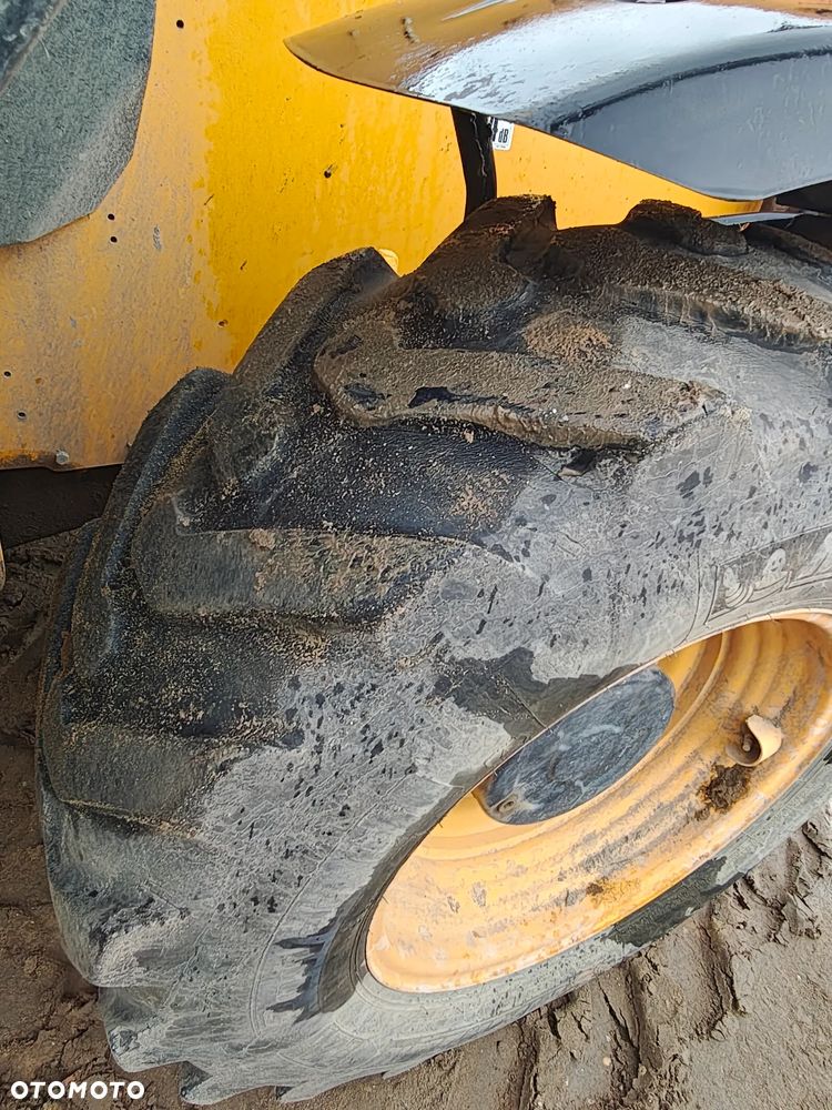 JCB 535-95 - 22