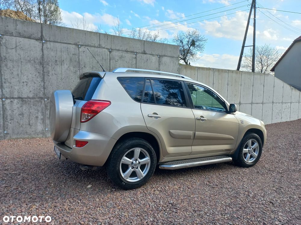 Toyota RAV4 2.2 D-4D Prestige - 6