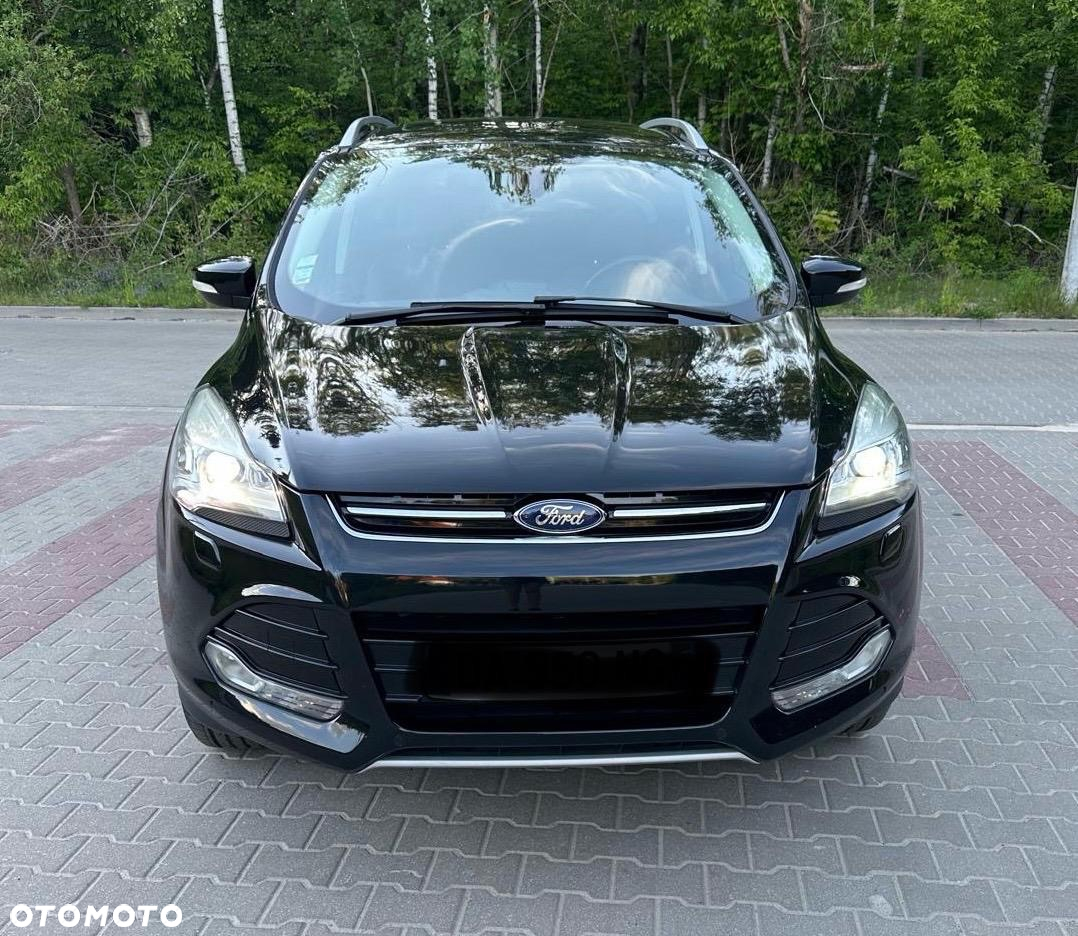 Ford Kuga 1.6 EcoBoost 2x4 Individual - 3