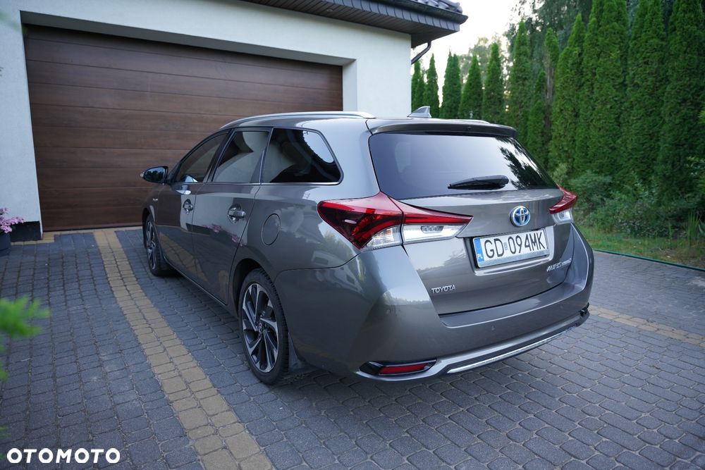 Toyota Auris - 5