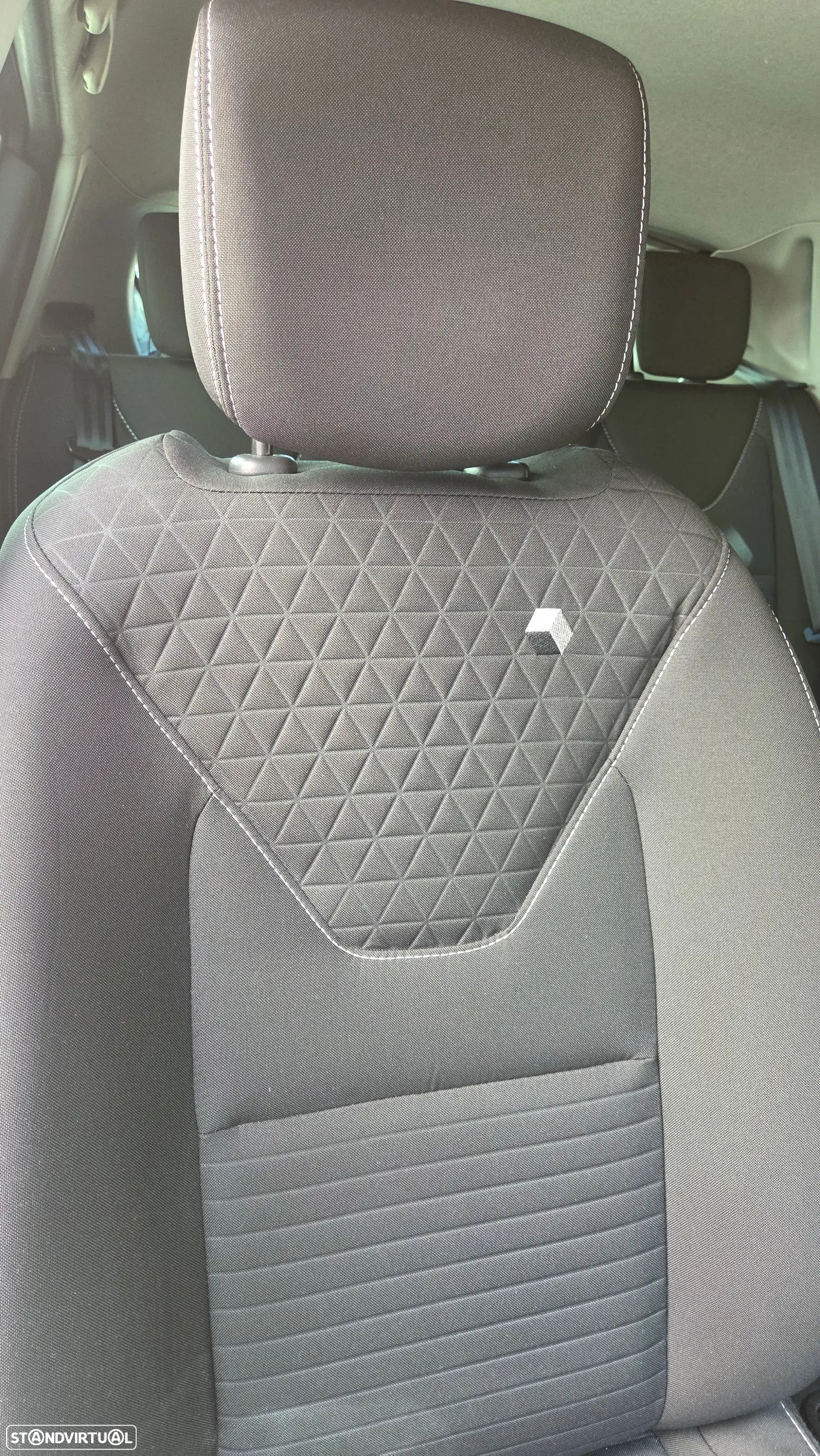 Renault Clio 1.5 dCi Limited - 9