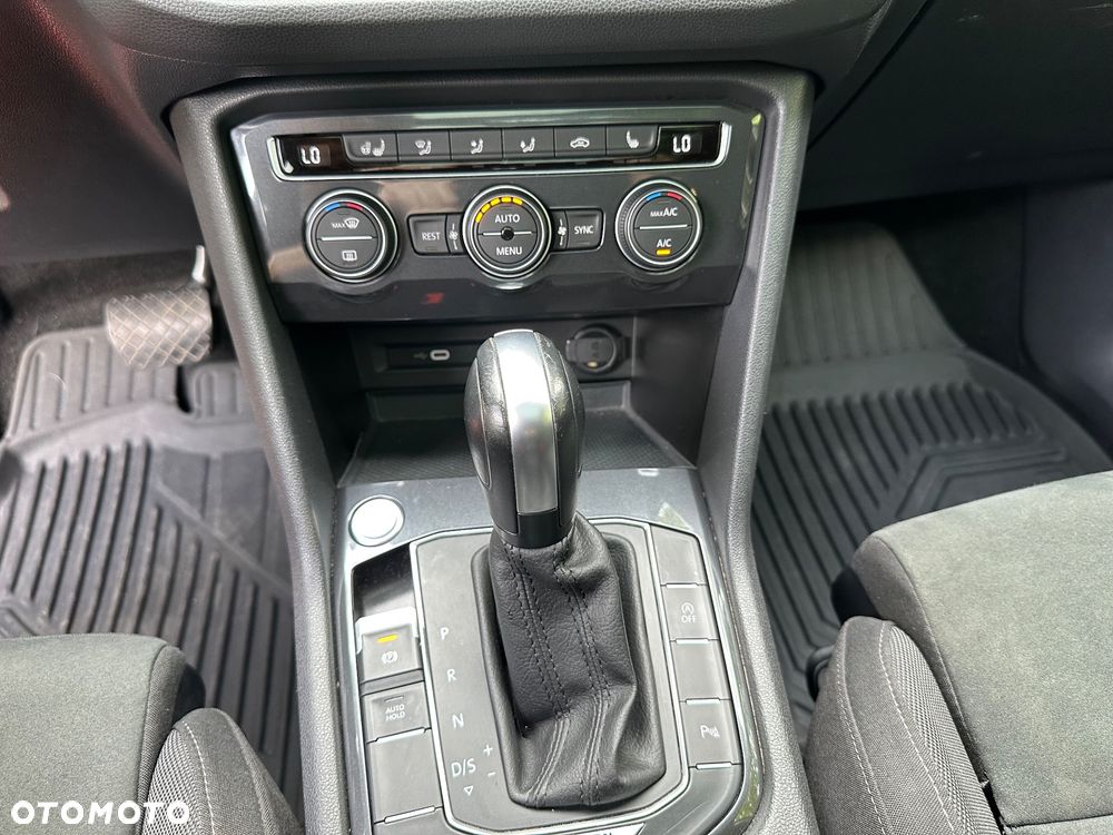 Volkswagen Tiguan 2.0 TDI SCR 4Mot Elegance DSG - 13