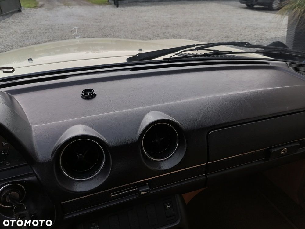 Mercedes-Benz W123 - 5