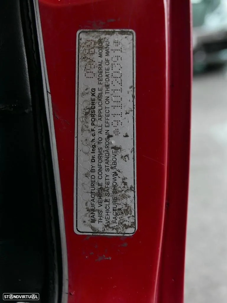 Porsche 911 Série F - 12