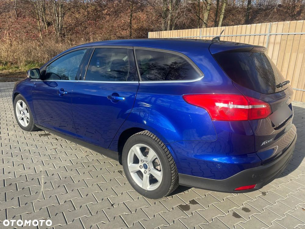 Ford Focus 2.0 TDCi DPF Start-Stopp-System Titanium - 3