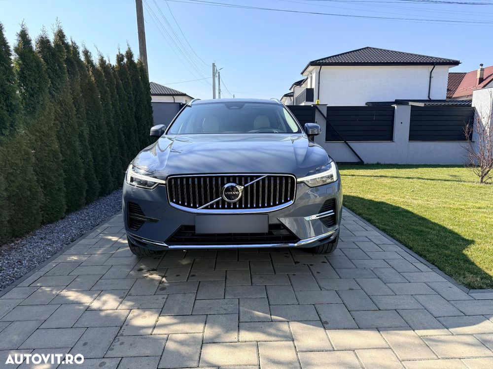 Volvo XC 60 Recharge T8 AWD AT Ultimate Bright - 2