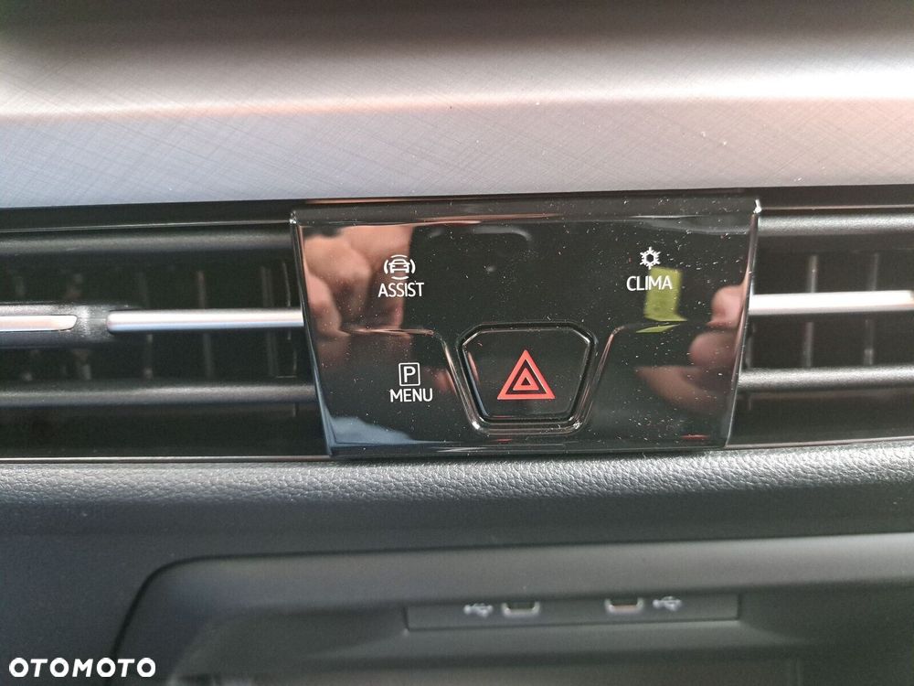 Volkswagen Golf - 40
