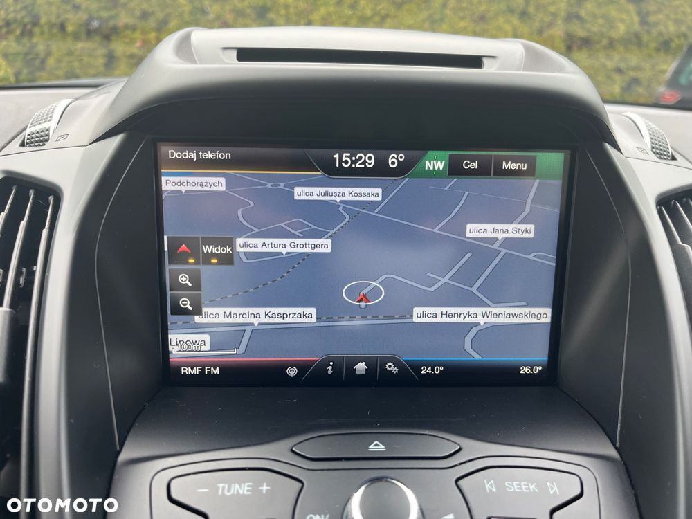 Ford Kuga 2.0 TDCi 4x4 Titanium - 34