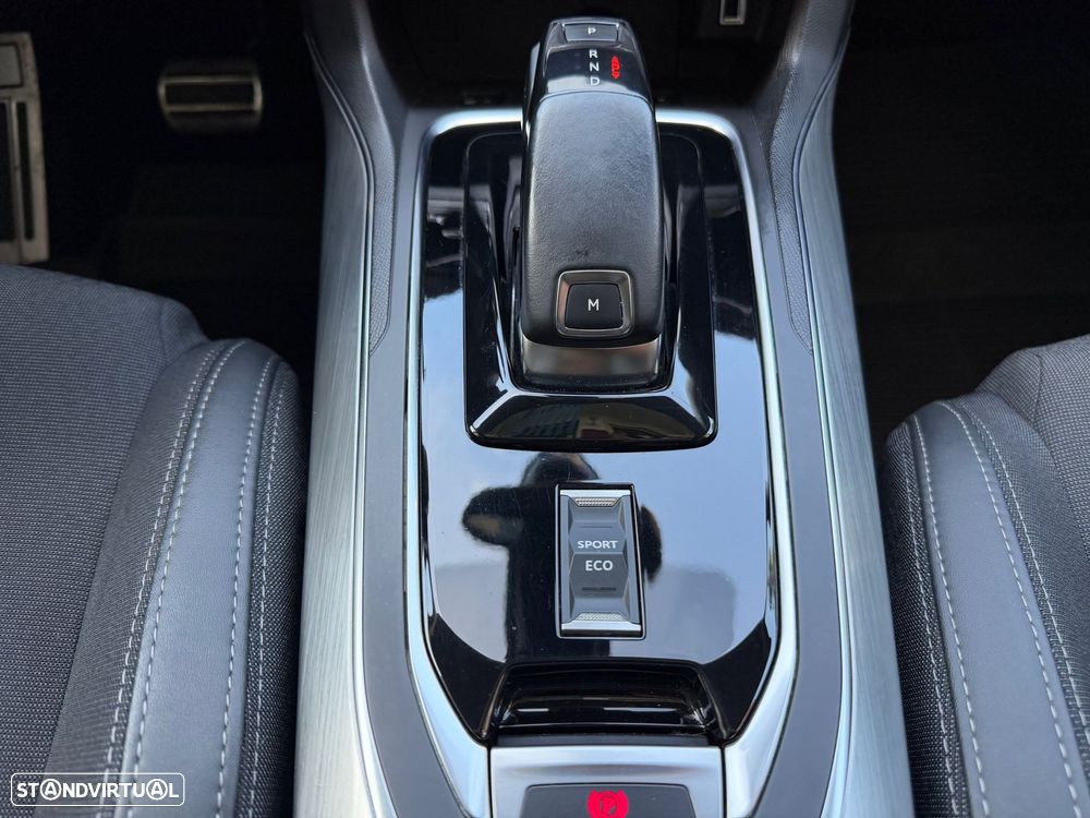 Peugeot 308 1.5 BlueHDi Style EAT8 - 28