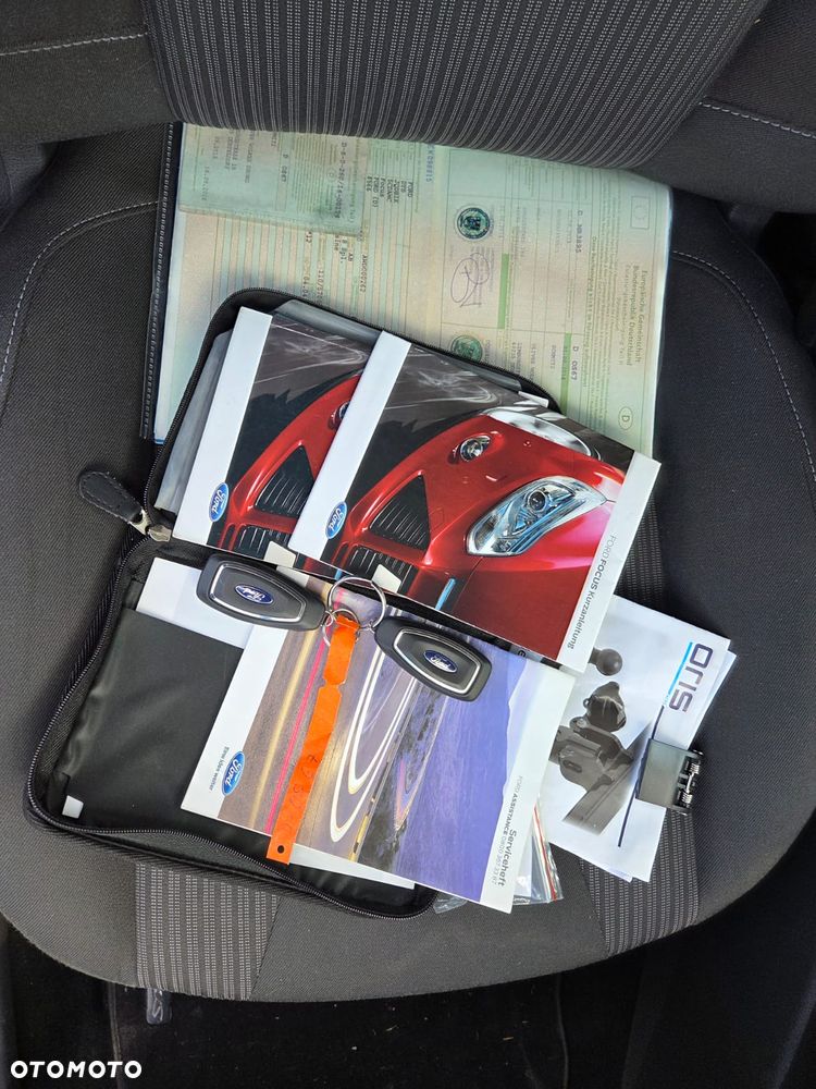 Ford Focus 1.5 EcoBoost STart-Stopp-System TITANIUM - 19