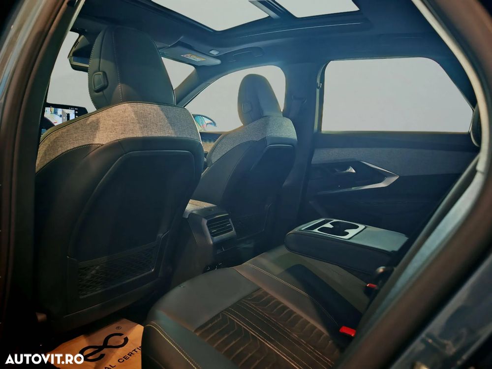 Peugeot 3008 e-3008 73 kWh GT - 17