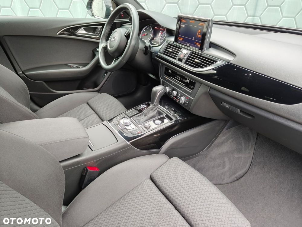 Audi A6 Avant 2.0 TDI Ultra S tronic - 18