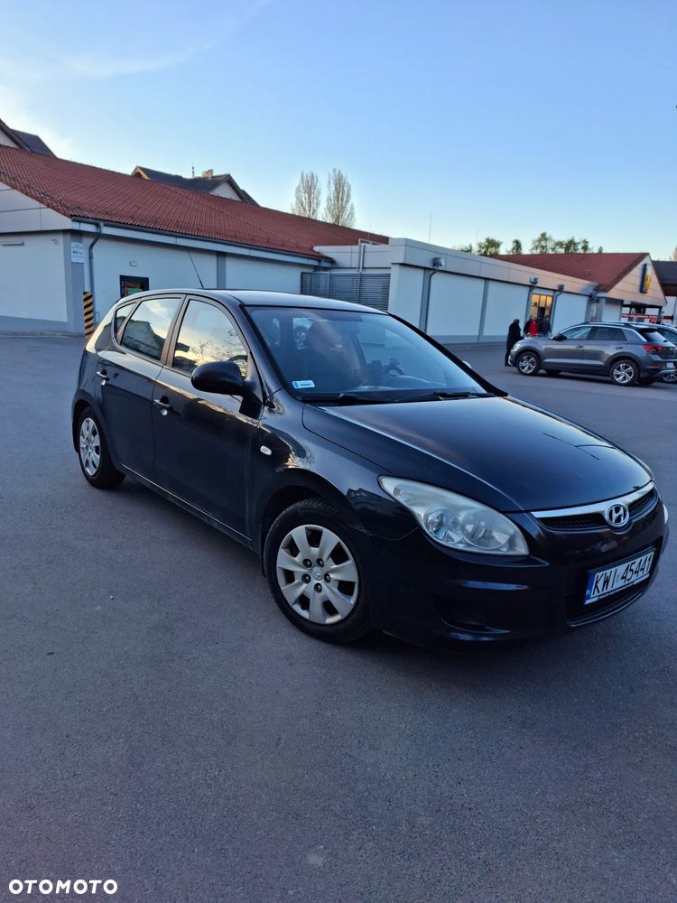 Hyundai i30 1.4 Base - 9